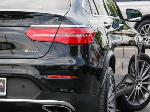 Used 2019 Mercedes-Benz GLC 300 4MATIC Coupe image 22