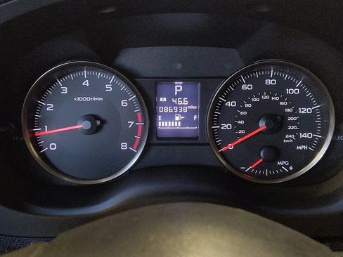 Used 2017 Subaru Crosstrek 2.0i Premium image 23