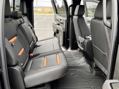 Used 2025 GMC Sierra 1500 AT4 w/ AT4 Preferred Package image 18