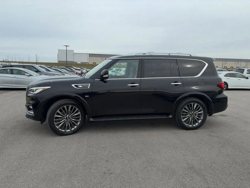 Used 2019 INFINITI QX80 Luxe w/ 22" Wheel Package image 4