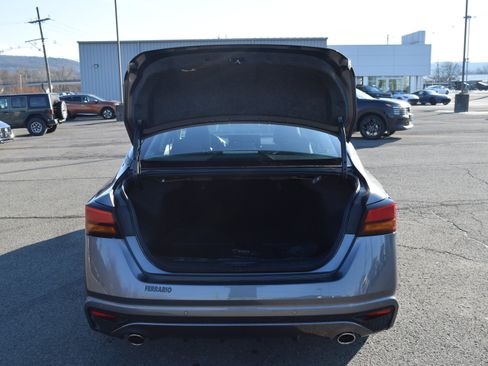 Used 2025 Nissan Altima 2.5 SV w/ SV Special Edition Package image 8