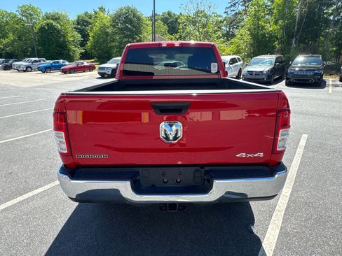 Used 2024 RAM 2500 Big Horn w/ Bed Utility Group image 6