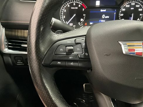 Used 2019 Cadillac XT4 Sport AWD/4WD image 19