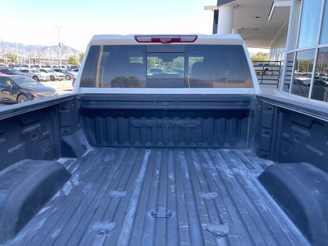 Used 2024 GMC Sierra 2500 Denali w/ Denali Reserve Package AWD/4WD image 17