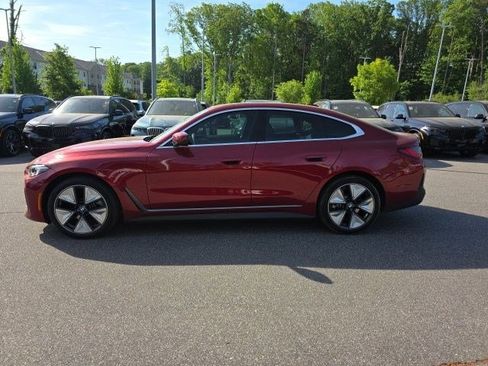 Used 2025 BMW i4 eDrive40 w/ Premium Package image 14