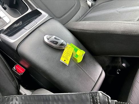 Used 2025 Hyundai Tucson SEL AWD/4WD image 32