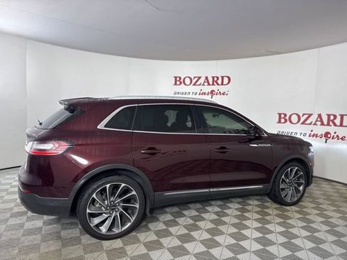 Used 2022 Lincoln Nautilus Reserve w/ Equipment Group 201A image 4