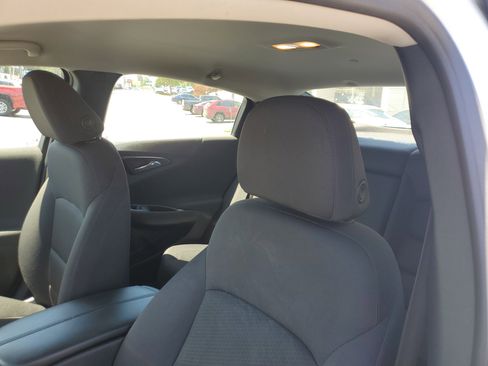 Used 2023 Chevrolet Malibu LT w/ Driver Confidence Package FWD image 16