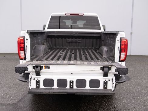 Used 2024 GMC Sierra 3500 SLE w/ SLE Value Package image 22