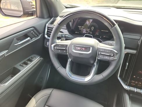 New 2026 GMC Acadia Elevation w/ Super Cruise Package FWD image 16