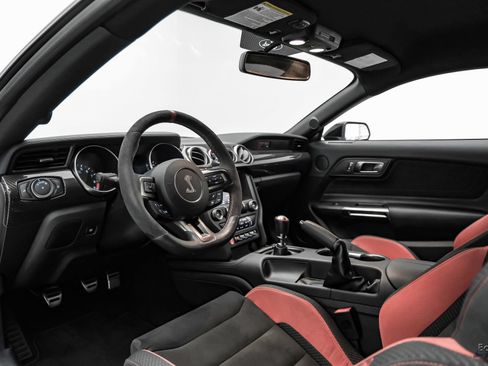 Used 2019 Ford Mustang Shelby GT350R w/ GT350R Equipment Group 920A RWD image 36