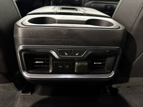Used 2019 GMC Sierra 1500 AT4 w/ AT4 Premium Package AWD/4WD image 37