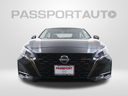Certified 2023 Nissan Altima 2.5 SR image 2