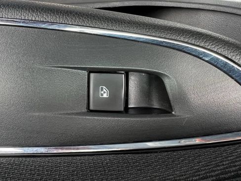 Used 2017 Chevrolet Cruze LS image 20