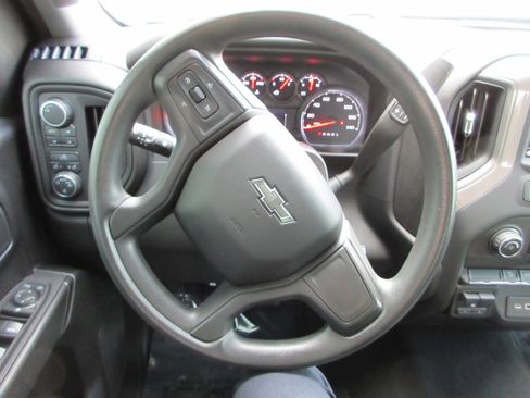 Used 2021 Chevrolet Silverado 1500 Custom Trail Boss image 36