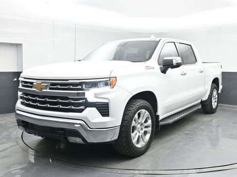 Used 2023 Chevrolet Silverado 1500 LTZ w/ LTZ Convenience Package II AWD/4WD image 10