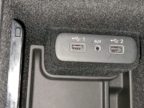 Used 2019 Dodge Charger R/T w/ Plus Group RWD image 25