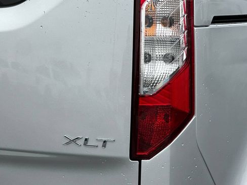 Certified 2021 Ford Transit Connect XLT FWD image 26