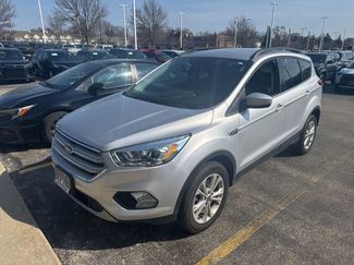 Used 2019 Ford Escape SEL video 1