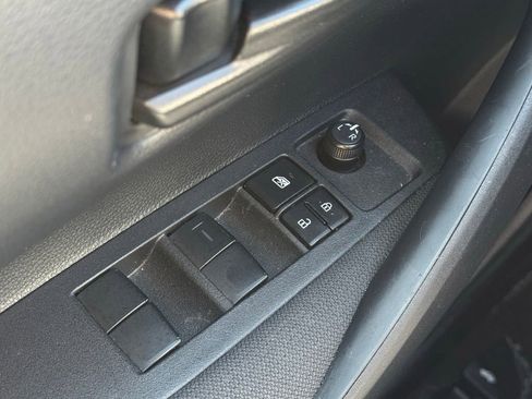 Certified 2025 Toyota Corolla LE image 33