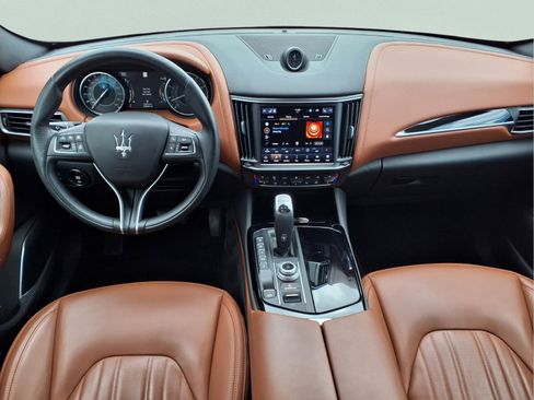 Used 2022 Maserati Levante Modena AWD/4WD image 10