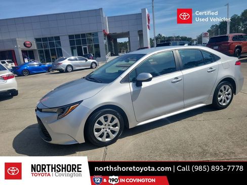 Certified 2024 Toyota Corolla LE image 1