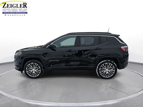 Used 2023 Jeep Compass Limited w/ Elite Group image 8