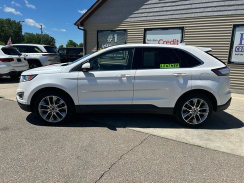 Used 2015 Ford Edge Titanium w/ Equipment Group 302A AWD/4WD image 10