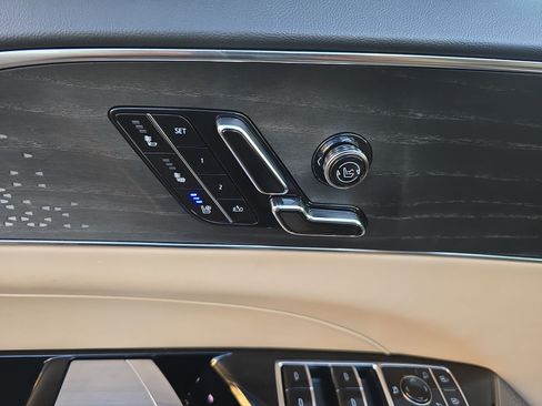 Certified 2024 Cadillac Lyriq Sport w/ Nappa Leather Package AWD/4WD image 28