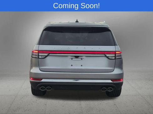 Used 2024 Lincoln Aviator Reserve w/ Equipment Group 201A AWD/4WD image 5