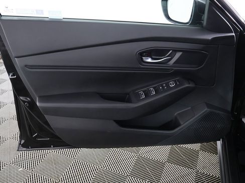 Certified 2025 Honda Accord SE image 23