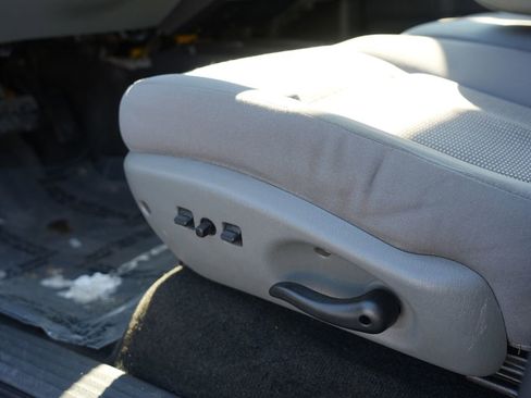 Used 2011 Dodge Dakota Big Horn w/ Skid Plate Group image 17