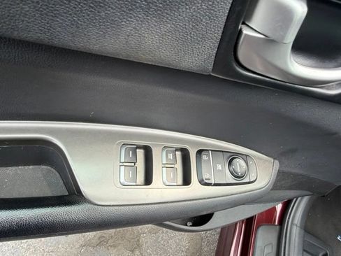 Used 2020 Kia Optima LX FWD image 16