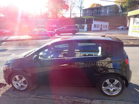 Used 2012 Chevrolet Sonic LTZ image 4