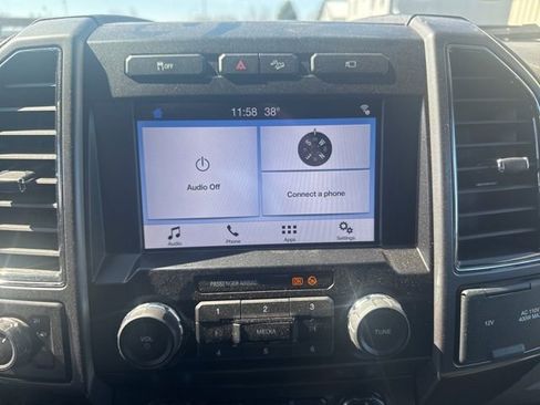 Used 2019 Ford F250 XLT w/ XLT Premium Package image 17