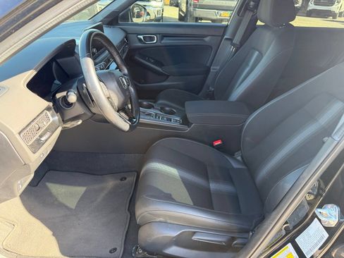 Used 2024 Honda Civic Sport image 10