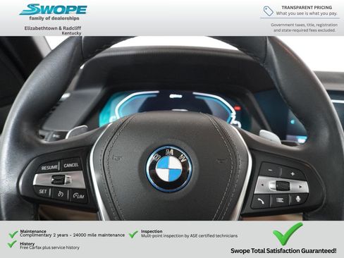 Used 2022 BMW X5 xDrive45e w/ Premium Package AWD/4WD image 16