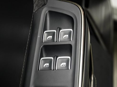 Used 2022 Rivian R1T Adventure image 35