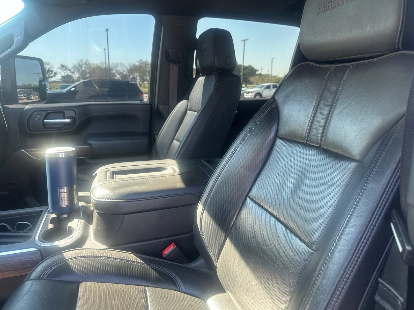 Used 2021 Chevrolet Silverado 2500 High Country w/ Z71 Off-Road Package AWD/4WD image 11