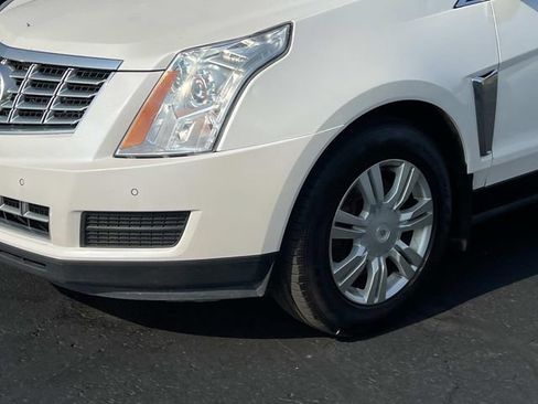 Used 2015 Cadillac SRX Luxury AWD/4WD image 8