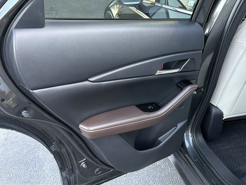 Used 2020 MAZDA CX-30 AWD w/ Premium Package image 17