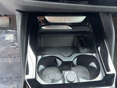 Used 2022 BMW X4 xDrive30i w/ Premium Package image 32