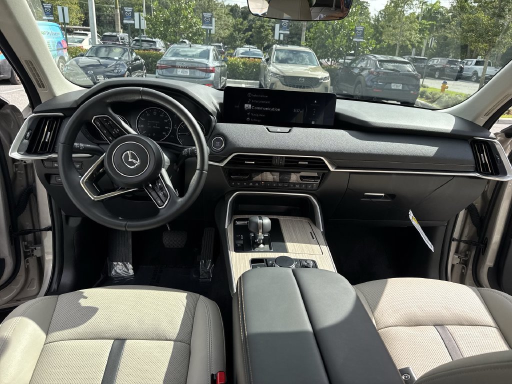 Certified 2026 MAZDA CX-90 3.3 Turbo w/ Preferred Package AWD/4WD image 36