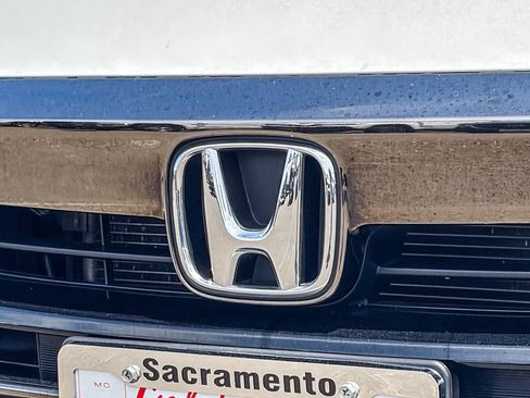 Used 2021 Honda Accord Sport image 12