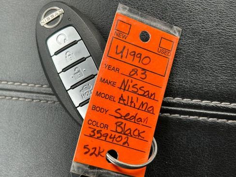 Used 2023 Nissan Altima 2.5 SV FWD image 33