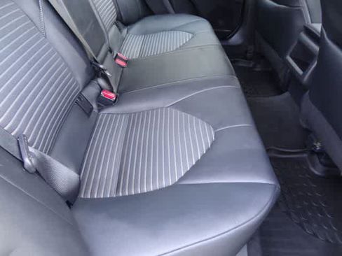Used 2024 Toyota Camry SE FWD image 10