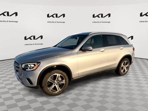 Used 2022 Mercedes-Benz GLC 300 4MATIC image 1