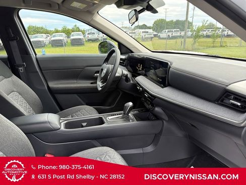Certified 2026 Nissan Kicks SV FWD image 37