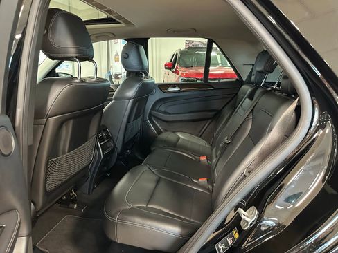 Used 2014 Mercedes-Benz ML 350 4MATIC w/ Premium 1 Package image 28