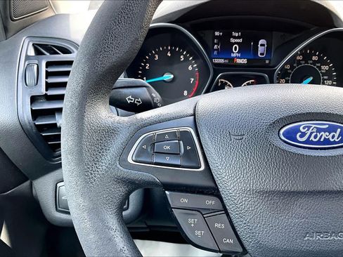 Used 2017 Ford Escape S FWD image 24